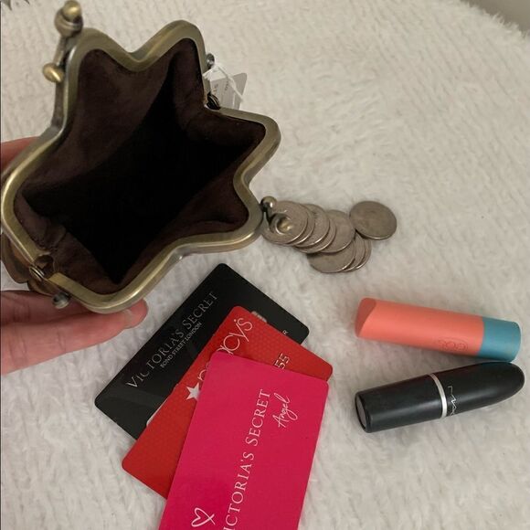 Chic Handsewn Genuine Embossed Leather Castle Shaped & Coin Purse with Chain - Picture 14 of 14